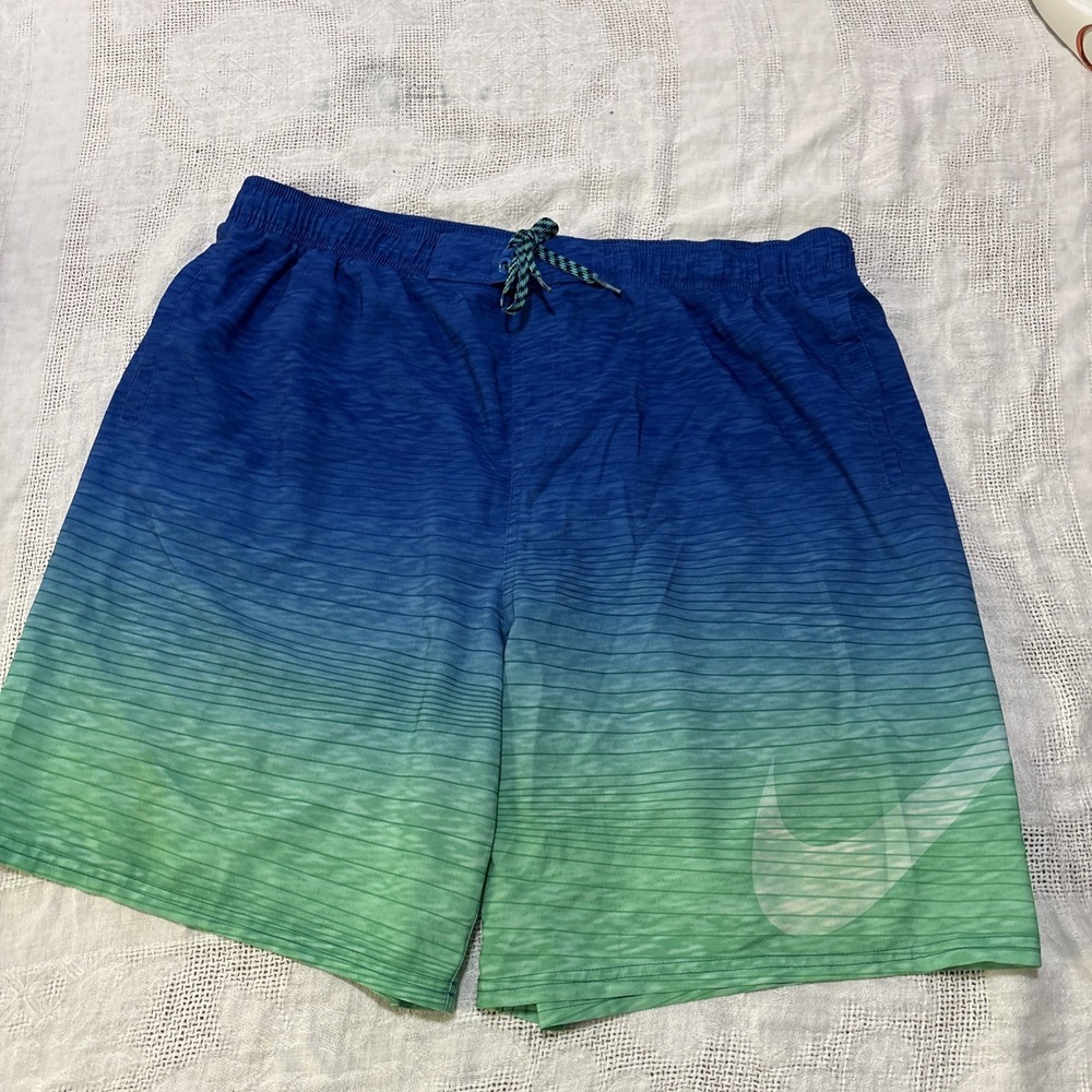 Nike Mens Swim Trunks Size 2XL Blue Green Ombre Horizontal Stripe Swimsuit‎ Surf